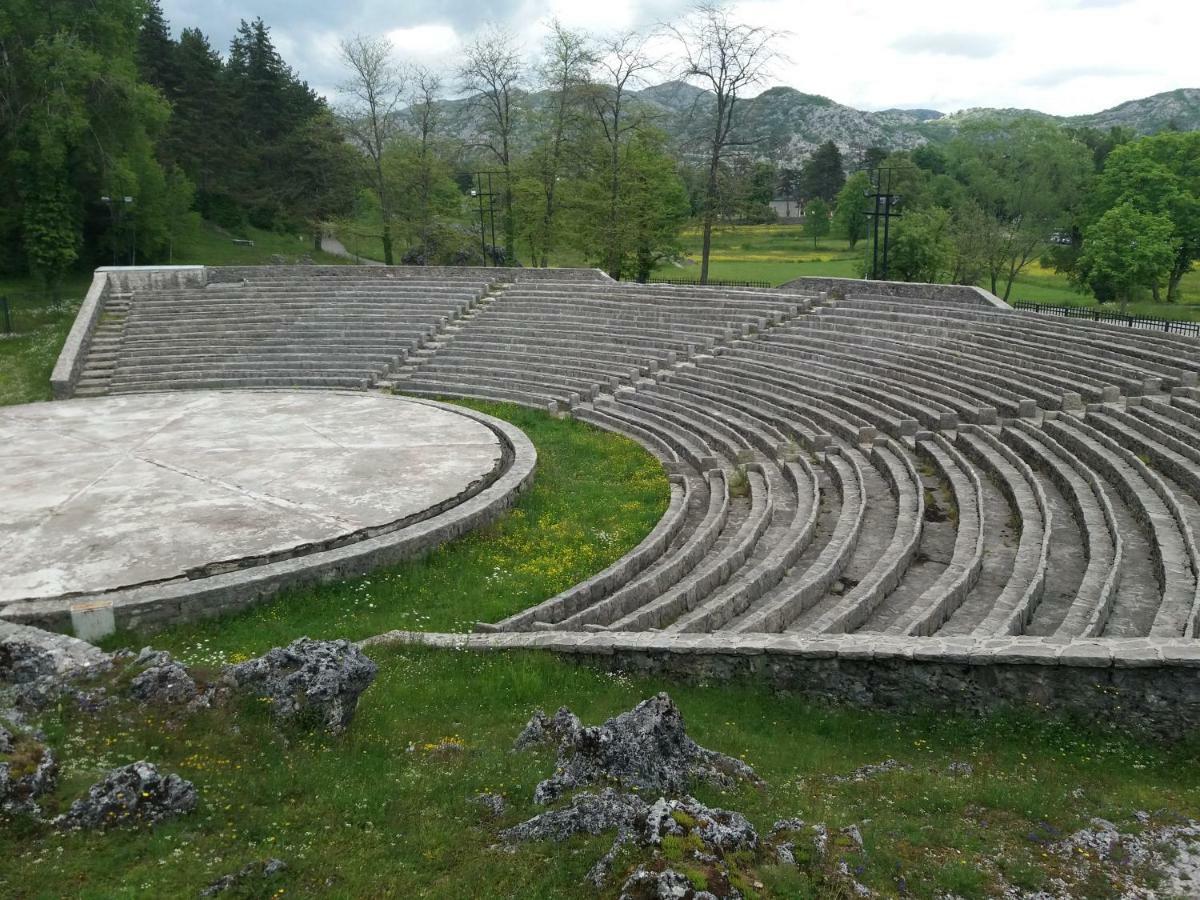 Apartments Mirkovic Cetinje Luaran gambar