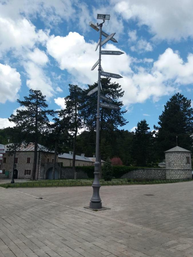 Apartments Mirkovic Cetinje Luaran gambar
